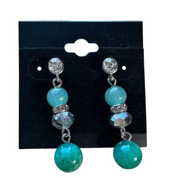 Aqua, Mint Green Drop Dangle earrings - Picture 1 of 2